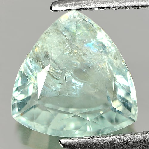 Natural Light Blue Aqumarine Gemstones 2.62 Ct. Trilliant Shape 9.3 Mm.: Product ID: 800807382 Product Name: Natural Aquamarine Weight: 2.62 CT. Size: 9.3 x 9.3 x 5.3 MM. Shape: Trilliant Color: Light Blue Clarity:VVS Luster: Good Gems Origin: Brazil Treatment: Unheated Cr
