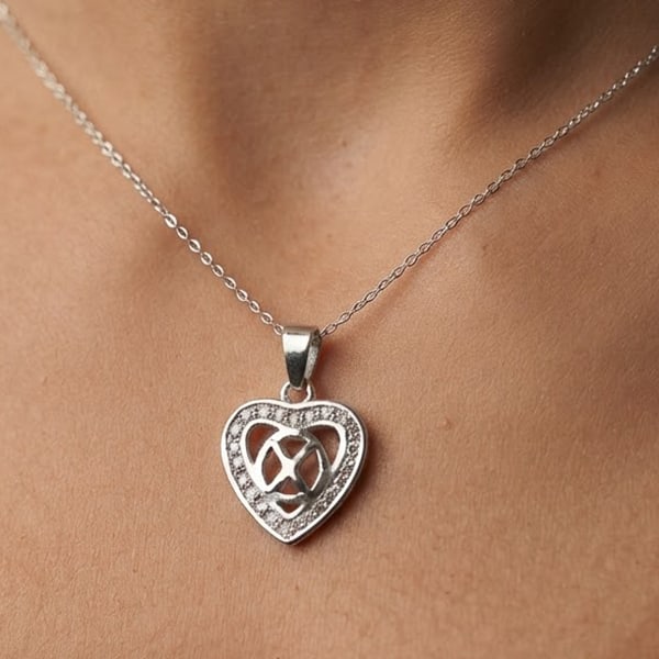 925 Sterling Silver Pendant Jewelry Initial Alphabet X in Heart 0.92 Grams: Product ID: 280530077 Product Type: 925 Sterling Silver Fine Jewelry Jewelry Weight: 0.92 Grams. Gemstones Color: Silver Metal: Solid Silver 92.5%. Gemstone Detail: Average Range 0.92 - 1.02 Grams Per