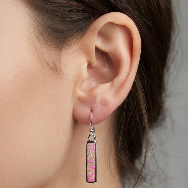 925 Sterling Silver Dangle Earrings Jewelry with Multi Color Pink Created Opal 3.12 Grams: Product ID: 280120013 Product Type: 925 Sterling Silver Fine Jewelry Jewelry Weight: 3.12 Grams. Gemstones Color: Multi-Color Metal: Solid Silver 92.5%. Gemstone Detail: Average Range 3.12 - 3.47 Gram