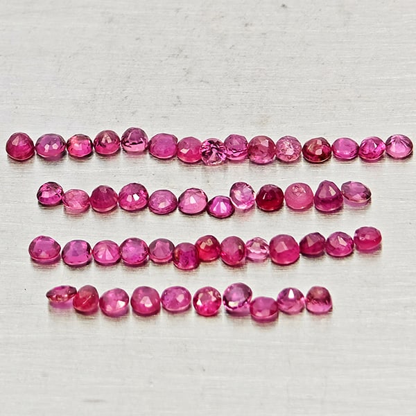 Natural Pinkish Red Ruby Gemstones 1.51 Ct. 50 Pcs. Round Shape: Product ID: 805935432 Product Name: Natural Ruby Weight: 1.51 CT. Size: 1.5 x 1.5 x 1.2 to 1.9 x 1.9 x 1.1 MM. Shape: Round Shape Color: Pinkish Red Clarity:VSI - SI1 Luster: Good Gems Origin: Thailan