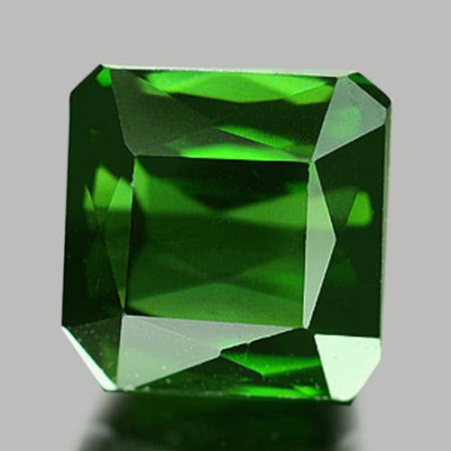 Natural GreenTourmaline Gemstones 2.41 Ct. Octagon Shape 7.1 x 7 Mm.: Product ID: 807222042 Product Name: Natural Tourmaline Weight: 2.41 CT. Size: 7.1 x 7 x 5.4 MM. Shape: Octagon Color: Green Clarity:VVS Luster: Good Gems Origin: Nigeria Treatment: Unheated Crystal St