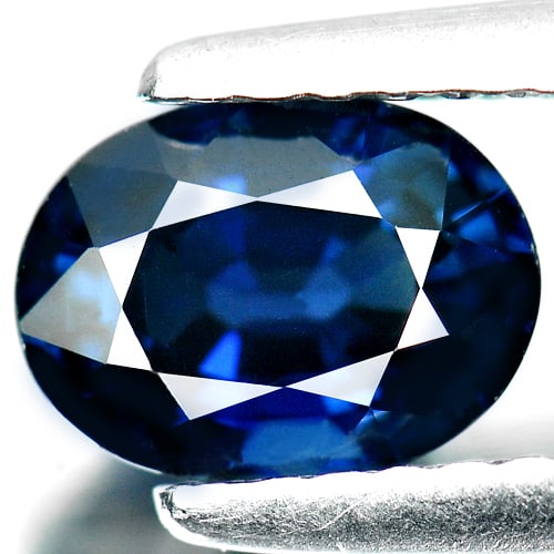 Natural Blue Sapphire Gemstone 1.23 Ct. Oval Shape 7.14 x 5.31 Mm.: Product ID: 806007710 Product Name: Natural Blue Sapphire Weight: 1.23 CT. Size: 7.14 x 5.31 x 3.85 MM. Shape: Oval Color: Blue Clarity:VVS Luster: Very Good Gems Origin: Madagascar Treatment: Heated 