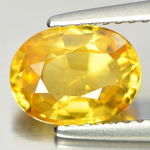 Natural Yellow Sapphire Gemstones 1.85 Ct. Oval Shape 8.4 x 6.4 Mm. (1 of 3)