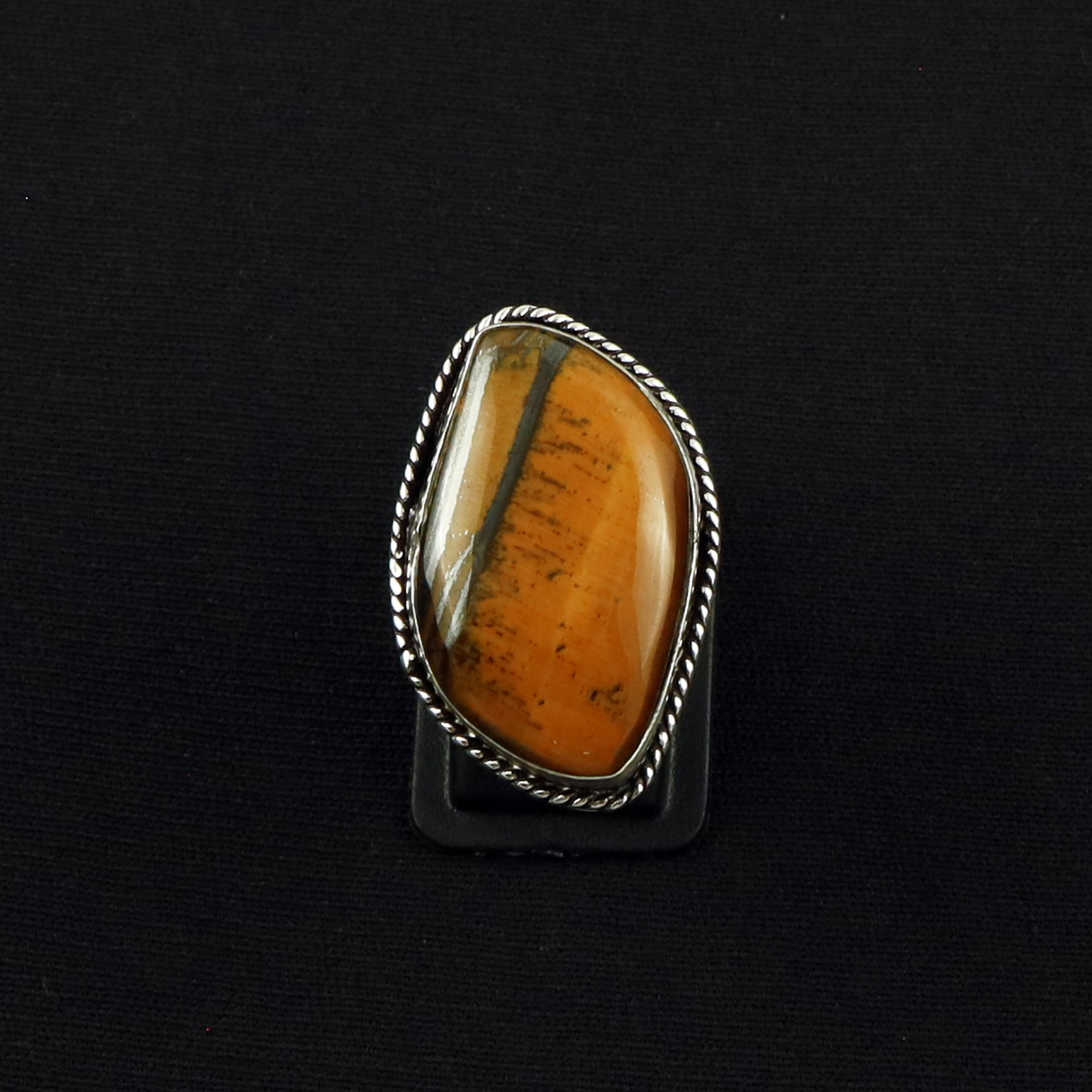 Natural Tiger Eye Sterling Silver Plated Handmade Ring - 7MM: Product ID: 260619141335 Product - Handmade Silver Plated Ring Metal - 92.5 Sterling Silver Plated Ring Size - 7MM Gemstone - Tiger Eye Gemstone Origin - South Africa Gemstone Size - 3X2 CM Gemstone S