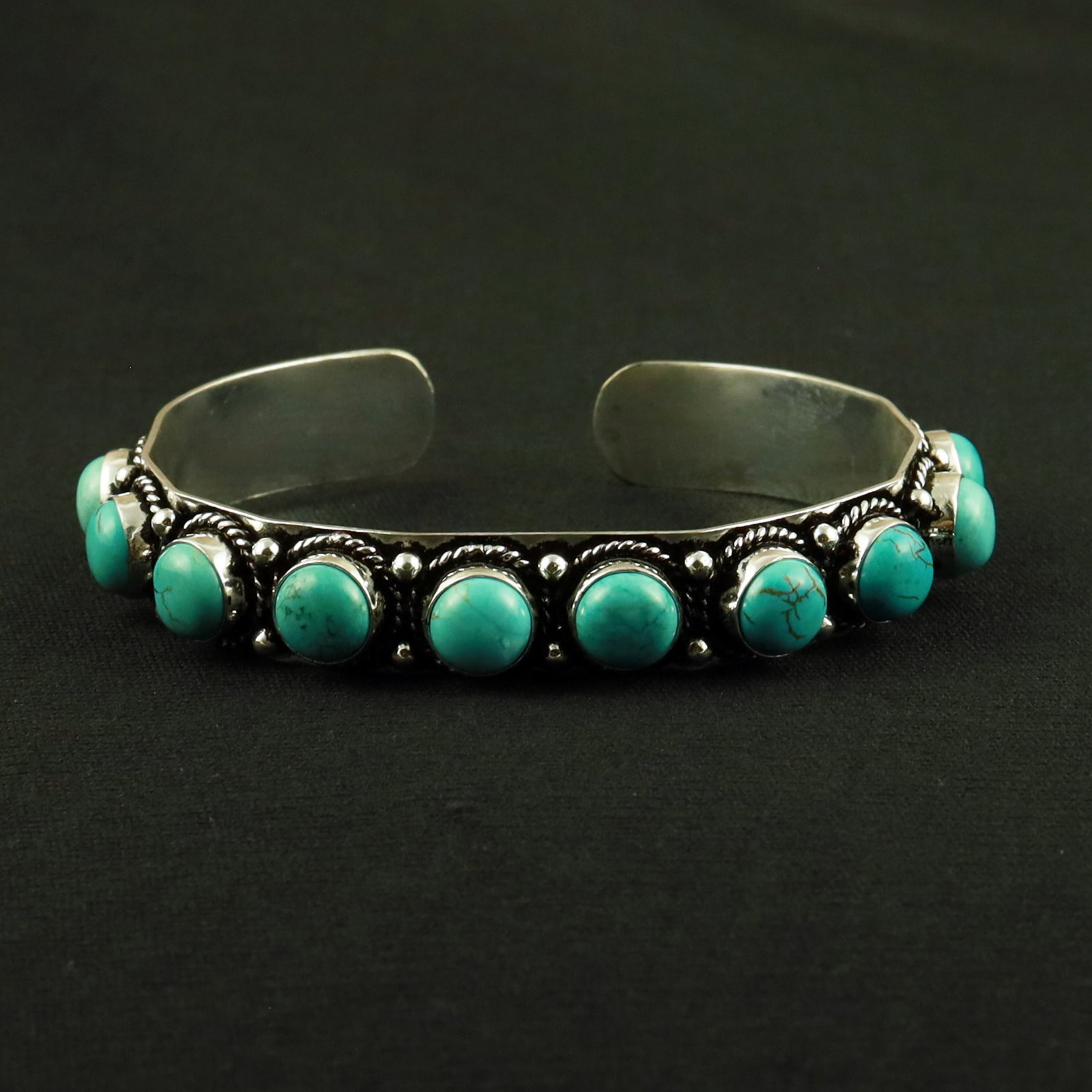 Natural Turquoise Sterling Silver Plated Handmade Cuff Bangle: Product ID: 260618144725 Product - Handmade Silver Plated Cuff Bangle Metal - 92.5 Sterling Silver Plated Bangle Size - 6x5.5 CM (Adjustable) Gemstone - Turquoise Gemstone Origin - Tibet Gemstone Size