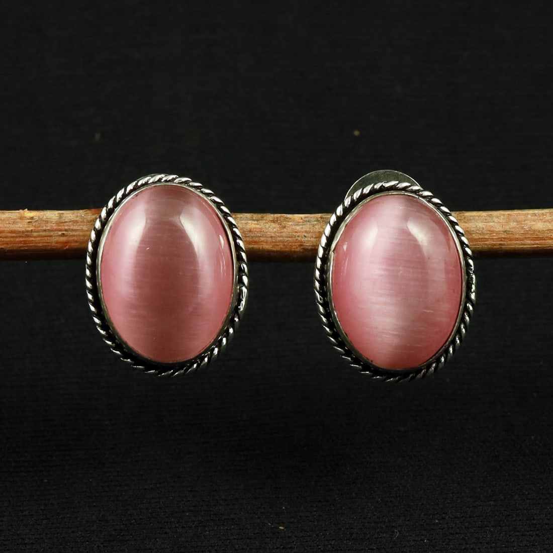 Natural Monalisa Sterling Silver Plated Handmade Stud Earring (1 of 3)