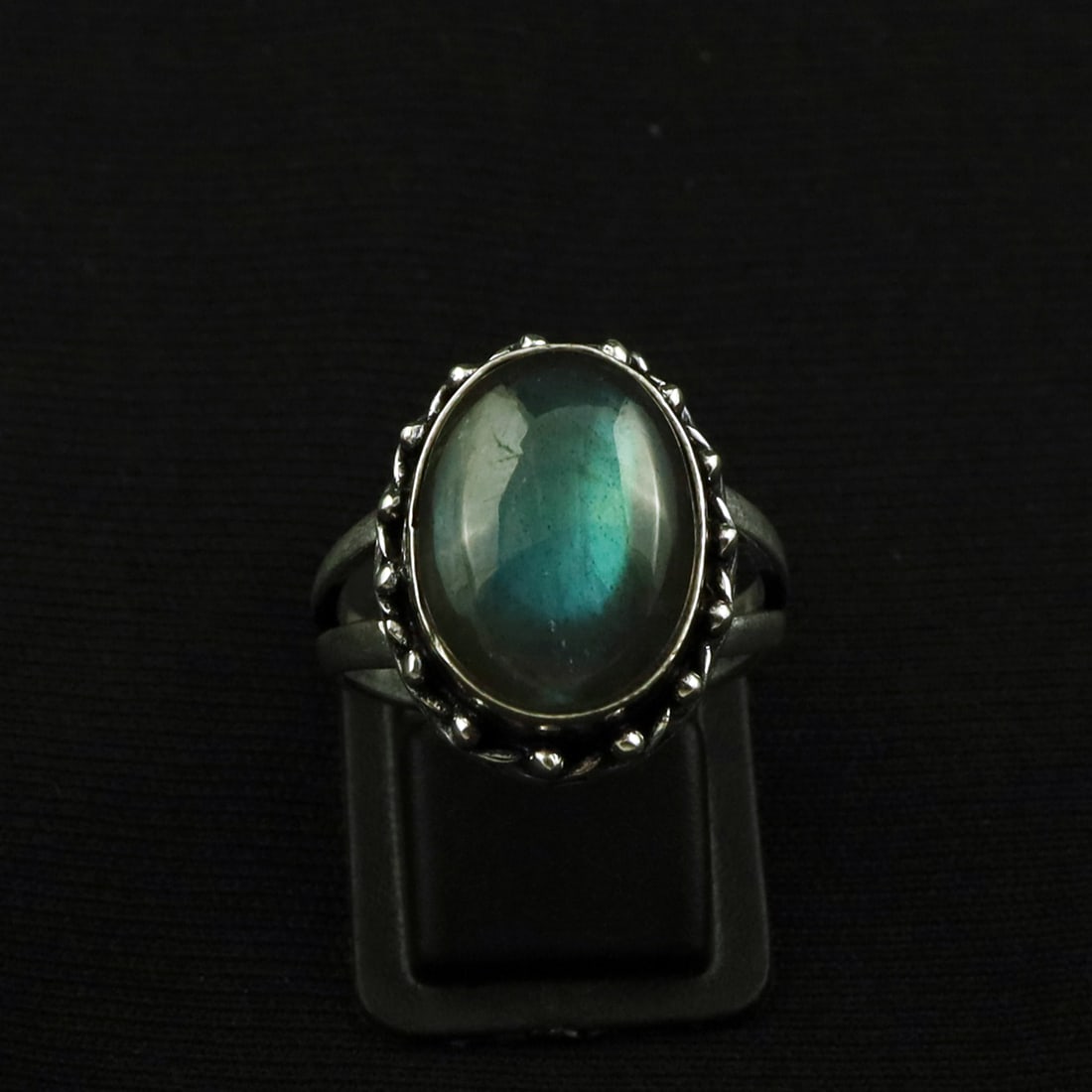 Natural Labradorite Sterling Silver Plated Handmade Ring - 8.5MM: Product ID: 260709125825 Product - Handmade Silver Plated Ring Metal - 92.5 Sterling Silver Plated Ring Size - 8.5MM Gemstone - Labradorite Gemstone Origin - Canada Gemstone Size - 12X16 MM Gemstone S