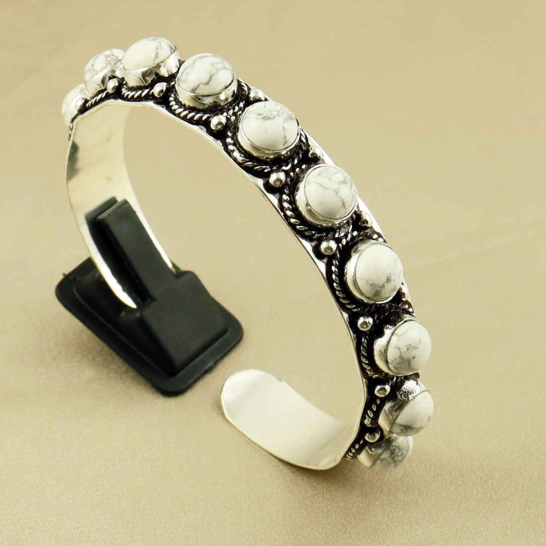 Natural 8MM Howlite Sterling Silver Plated Handmade Cuff Bangle: Product ID: 260709170501 Product - Handmade Silver Plated Cuff Bangle Metal - 92.5 Sterling Silver Plated Bangle Size - 6.5x5.5 CM (Adjustable) Gemstone - Howlite Gemstone Origin - Canada Gemstone Siz
