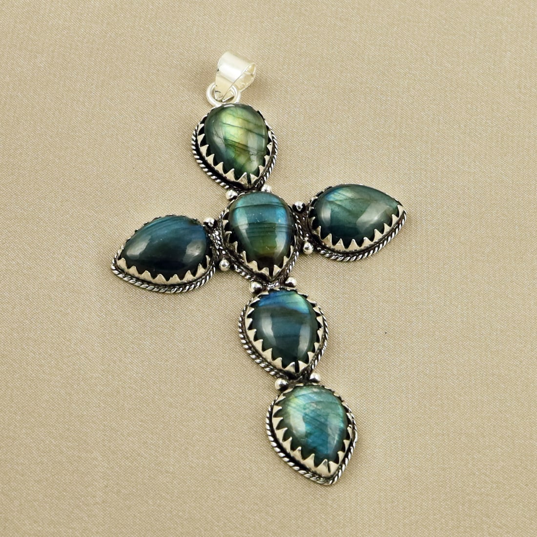 Natural Labradorite Sterling Silver Plated Handmade Pendant: Product ID: 260704121359 Product - Handmade Silver Plated Pendant Metal - 92.5 Sterling Silver Plated Pendant Size - 3.5x2 Inch Gemstone - Labradorite Gemstone Origin - Canada Gemstone Size - 12x16 MM
