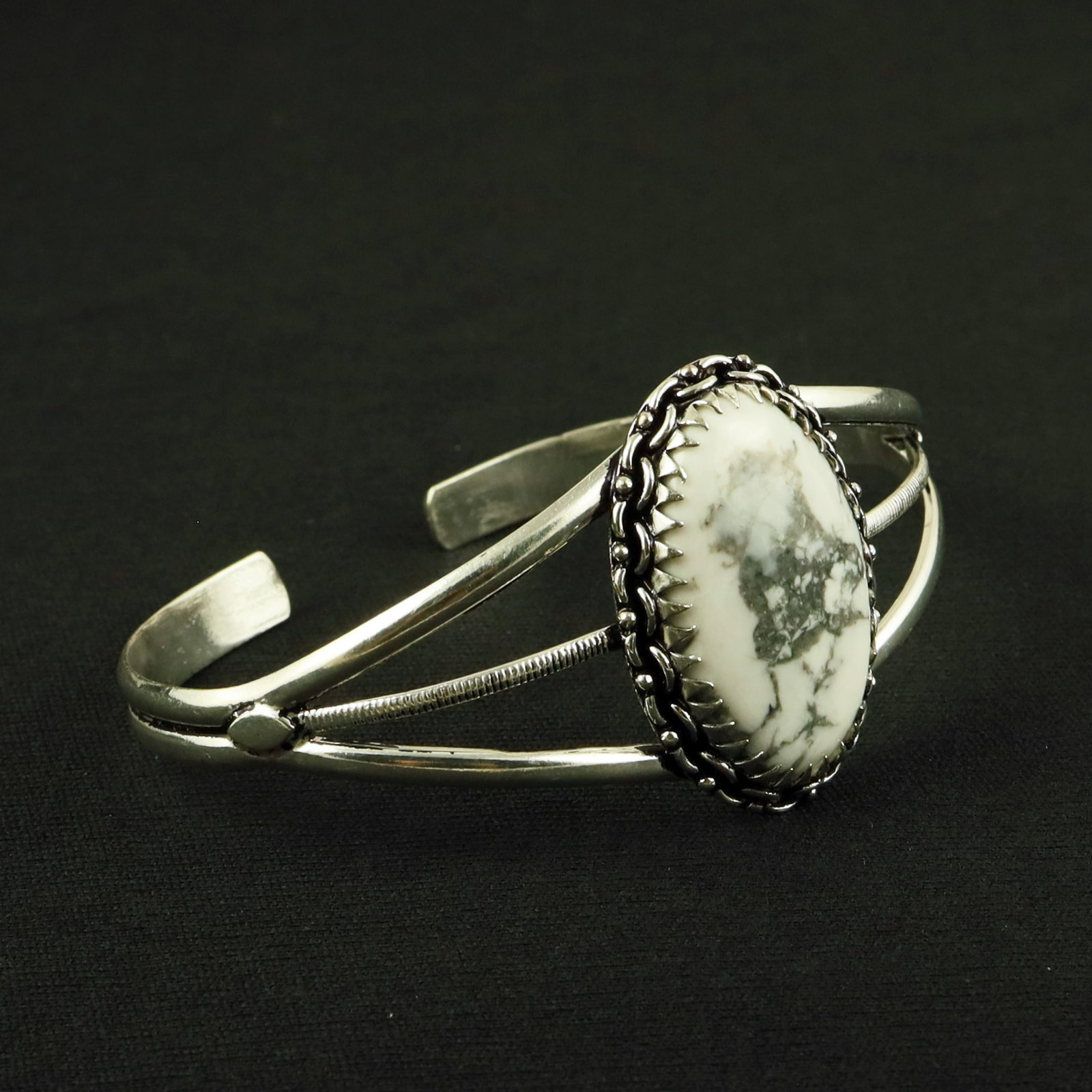 Natural Howlite Sterling Silver Plated Handmade Cuff Bangle: Product ID: 260611115133 Product - Handmade Silver Plated Cuff Bangle Metal - 92.5 Sterling Silver Plated Bangle Size - 7.5x5.5 CM (Adjustable) Gemstone - Howlite Gemstone Origin - Canada Gemstone Siz