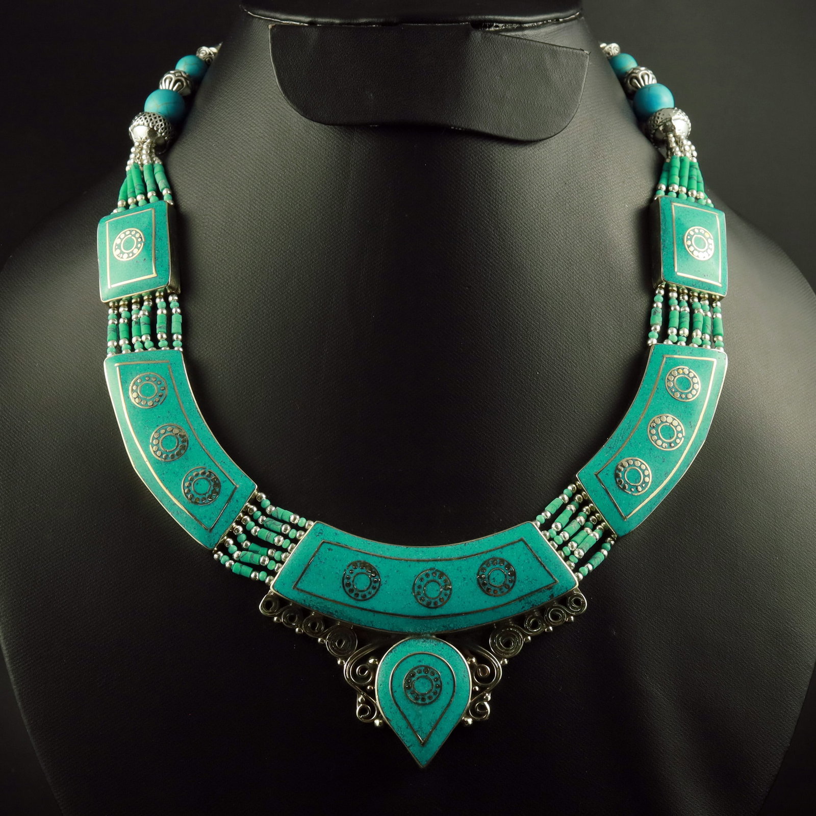 Tibetan Turquoise Handmade Ethnic Bold Necklace: Product ID: 260519120832 Product - Tibetan Handmade Necklace Gemstone - Natural Turquoise Necklace Length - 18 Inch Necklace Weight - 135 Gram Approx Metal - Brass & Copper mix Metal Origin - Nepal Co