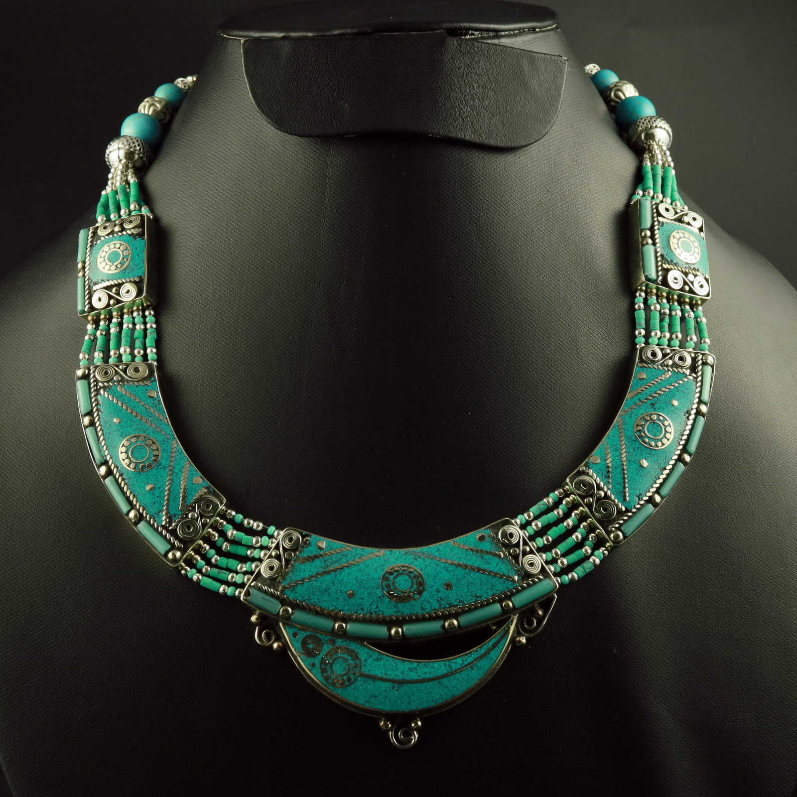 Tibetan Turquoise Handmade Ethnic Royal Necklace (1 of 3)