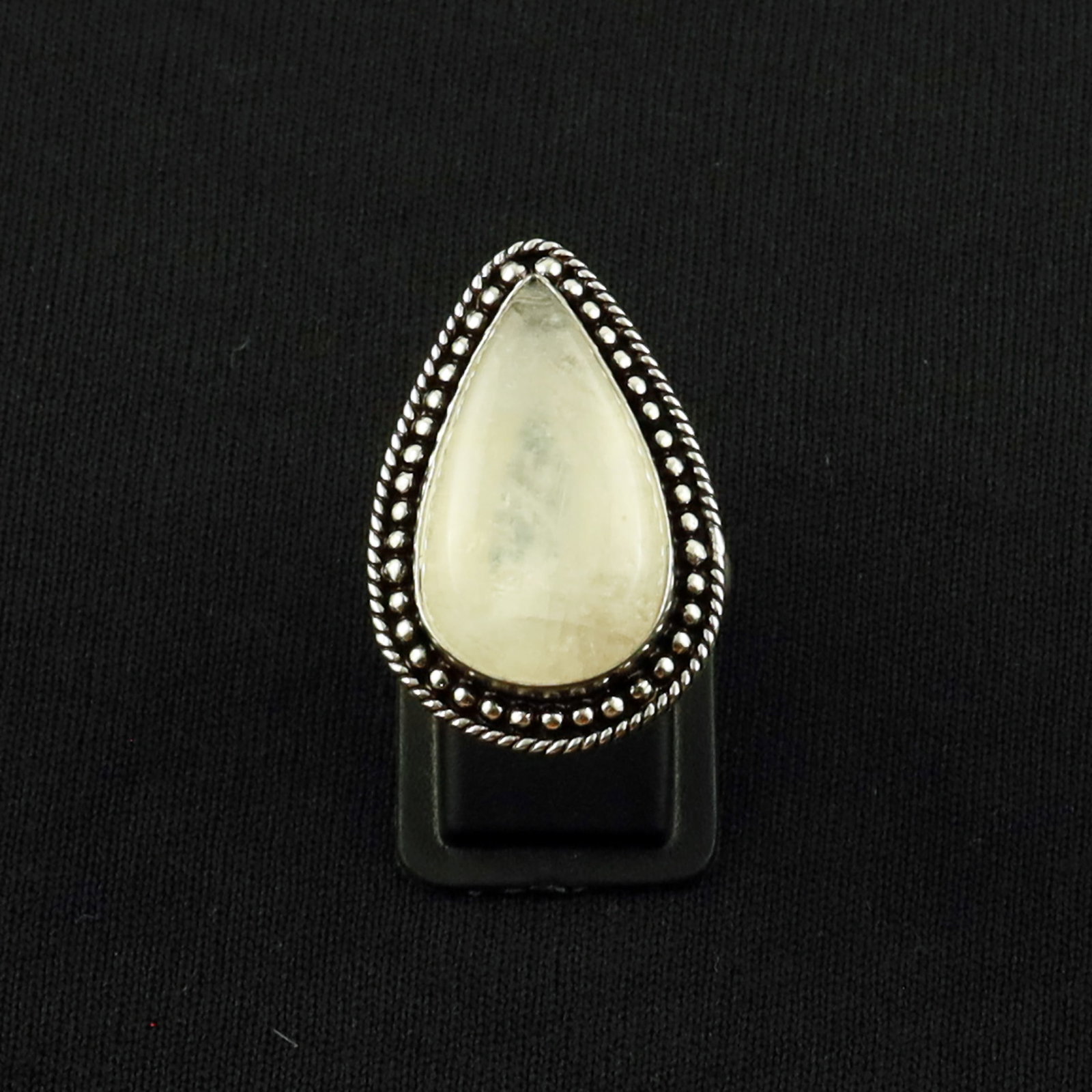 Natural Rainbow Moonstone Sterling Silver Plated Handmade Ring - 8.5MM: Product ID: 260630132819 Product - Handmade Silver Plated Ring Metal - 92.5 Sterling Silver Plated Ring Size - 8.5MM Gemstone - Rainbow Moonstone Gemstone Origin - India Gemstone Size - 2.5X1.5 CM Gem