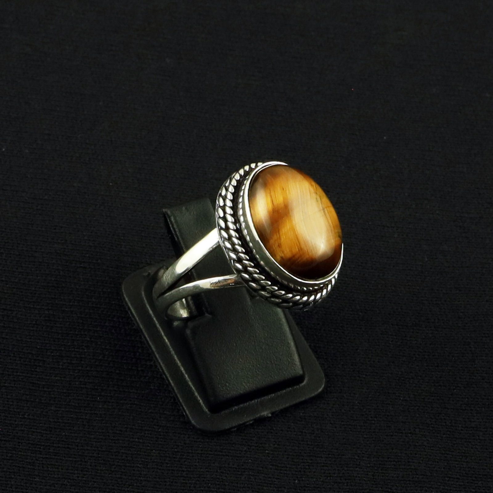 Natural Tiger Eye Sterling Silver Plated Handmade Ring - 8.5MM: Product ID: 260613123911 Product - Handmade Silver Plated Ring Metal - 92.5 Sterling Silver Plated Ring Size - 8.5MM Gemstone - Tiger Eye Gemstone Origin - South Africa Gemstone Size - 12X16 MM Gemsto