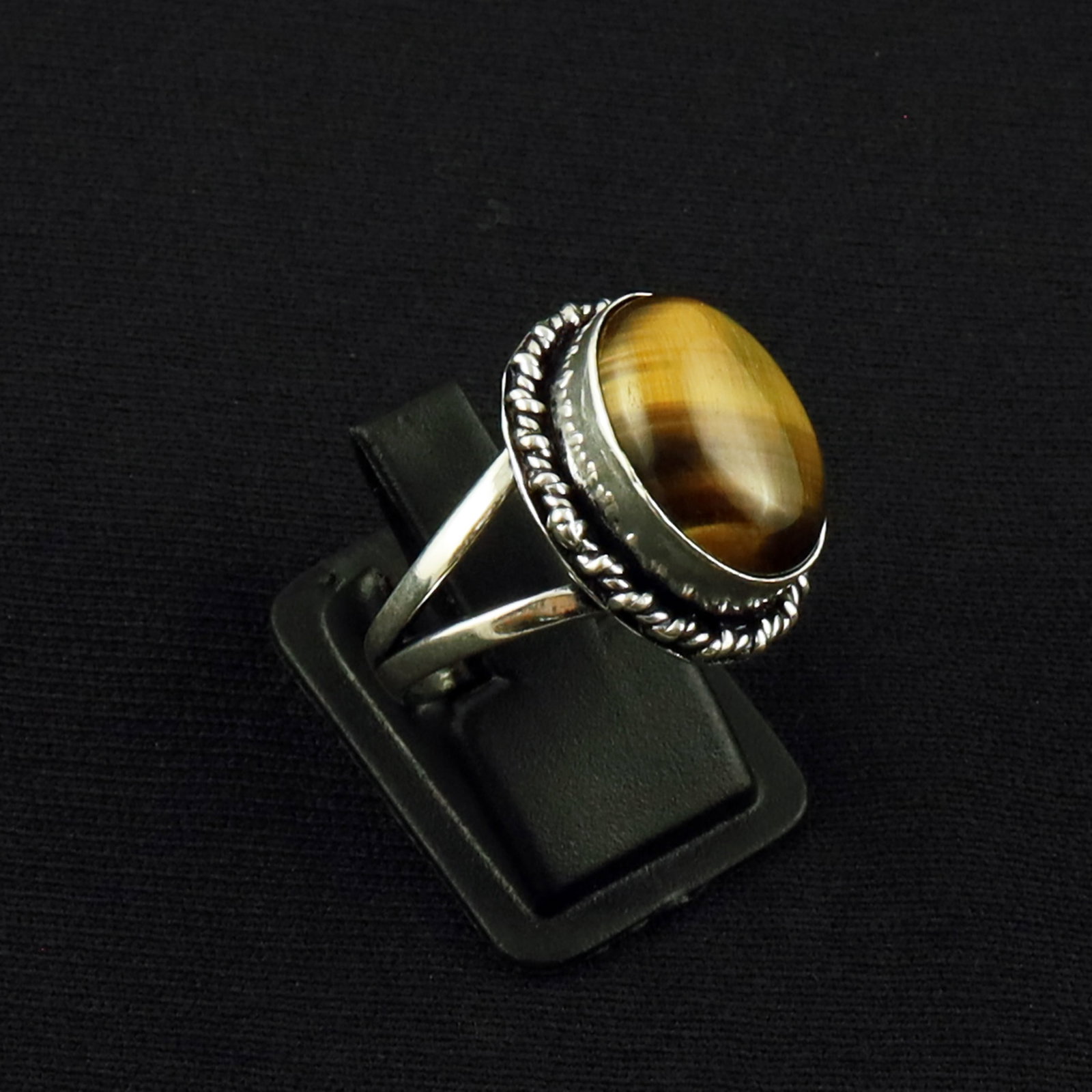 Natural Tiger Eye Sterling Silver Plated Handmade Ring - 7.5MM: Product ID: 260613123422 Product - Handmade Silver Plated Ring Metal - 92.5 Sterling Silver Plated Ring Size - 7.5MM Gemstone - Tiger Eye Gemstone Origin - South Africa Gemstone Size - 12X16 MM Gemsto
