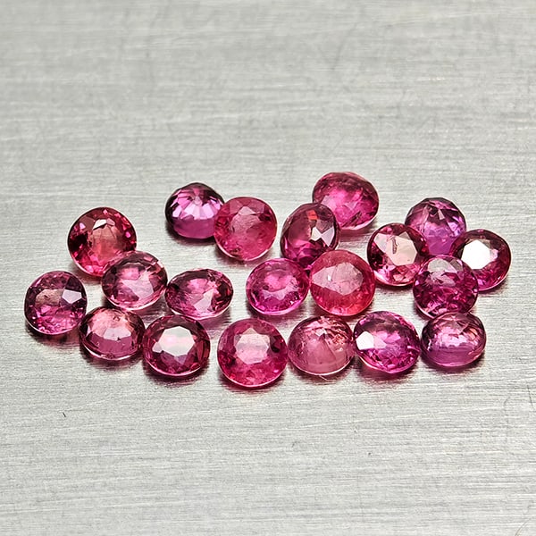Natural Pinkish Red Ruby Gemstones 1.27 Ct. 20 Pcs. Round Shape 2.3 Mm. (1 of 3)