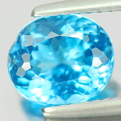 Natural Swiss Blue Topaz Gemstones 2.16 Ct. Oval Shape 8.2 x 6.9 Mm.: Product ID: 807155393 Product Name: Natural Blue Topaz Weight: 2.16 CT. Size: 8.2 x 6.9 x 3.6 MM. Shape: Oval Color: Swiss Blue Clarity:VVS Luster: Good Gems Origin: Brazil Treatment: Treated Crystal 