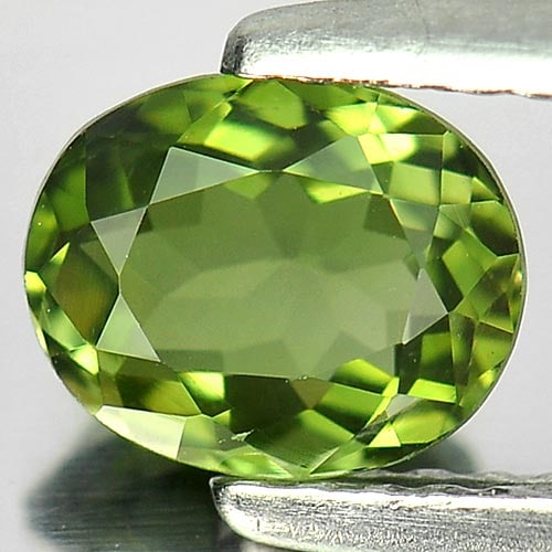 Natural Green Tourmaline Gemstones 0.83 Ct. Oval Shape 6.6 x 5.3 Mm. (1 of 3)