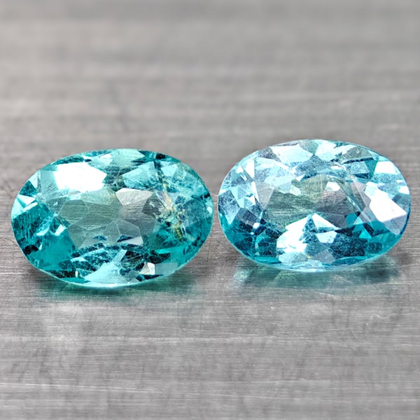 Natural Neon Blue Paraiba Color Apatite Gemstones 0.98 Ct. 2 Pcs. Oval Shape 6.1 x 4.2 Mm.: Product ID: 800613631 Product Name: Natural Apatite Weight: 0.98 CT. Size: 6.1 x 4.2 x 3 MM. Shape: Oval Color: Neon Blue Clarity:VSI Luster: Good Gems Origin: Tanzania Treatment: Unheated Crystal Str