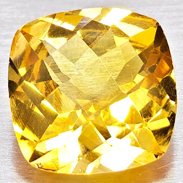 Natural Yellow Citrine Gemstones 1.99 Ct. Cushion Checkerboard Cut 8.1 x 8.1 Mm.: Product ID: 801815321 Product Name: Natural Citrine Weight: 1.99 CT. Size: 8.1 x 8.1 x 6.3 MM. Shape: Cushion Checkerboard Cut Color: Yellow Clarity:VVS - VSI Luster: Good Gems Origin: Brazil Treatmen