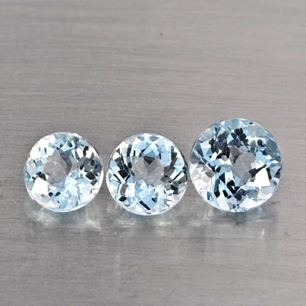 Natural Baby Blue Aquamarine Gemstones 1.68 Ct. 3 Pcs. Round Shape 5.9 Mm.: Product ID: 800812483 Product Name: Natural Aquamarine Weight: 1.68 CT. Size: 5.9 x 5.9 x 4.4 to 5 x 5 x 3.6 MM. Shape: Round Shape Color: Baby Blue Clarity:SI1 Luster: Good Gems Origin: Brazil Treatm