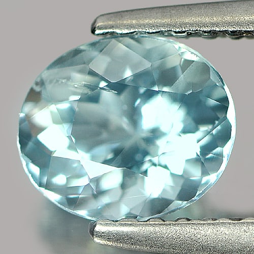 Natural Light Blue Aquamarine Gemstones 0.92 Ct. Oval Shape 7 x 6 Mm. (1 of 3)