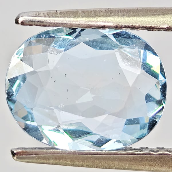 Natural Baby Blue Aquamarine Gemstones 1.24 Ct. Oval Shape 8.5 x 6.7 Mm.: Product ID: 800812410 Product Name: Natural Gemstones Weight: 1.24 CT. Size: 8.5 x 6.7 x 3.4 MM. Shape: Oval Shape Color: Baby Blue Clarity:SI1 Luster: Good Gems Origin: Brazil Treatment: Unheated Cry