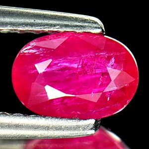 Natural Purplish Pink Ruby Gemstones 0.82 Ct. Oval Shape 6.7 x 4.7 Mm. (1 of 3)