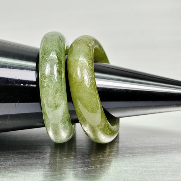 Natural Multi Color Jade Gemstones 23.25 Ct. 2 Pcs. Round Cabochon Rings Size 4.5 (1 of 3)