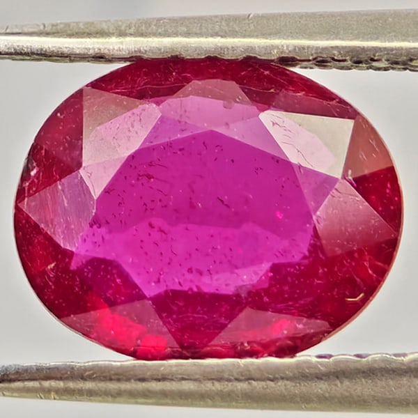 Natural Purplish Red Ruby Gemstones 1.87 Ct. Oval Shape 9 x 7.4 Mm. (1 of 3)