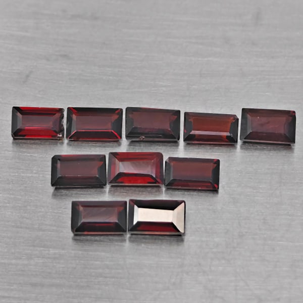 Natural Orangish Red Garnet Gemstones 3.34 Ct. 10 Pcs. Baguette Shape: Product ID: 802937903 Product Name: Natural Red Garnet Weight: 3.34 CT. Size: 5.2 x 3.2 x 22 to 5 x 3 x 1.8 MM. Shape: Baguette Shape Color: Orangish Red Clarity:SI1 Luster: Good Gems Origin: Tanzania