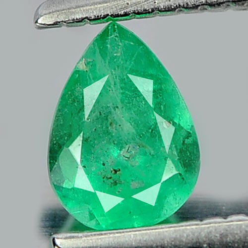 Natural Green Emerald Gemstones 0.26 Ct. Pear Shape 5.3 x 3.9 Mm.: Product ID: 802403554 Product Name: Natural Emerald Weight: 0.26 CT. Size: 5.3 x 3.9 x 2.7 MM. Shape: Pear Color: Green Clarity:VSI Luster: Good Gems Origin: Columbia Treatment: Unheated Crystal Struc