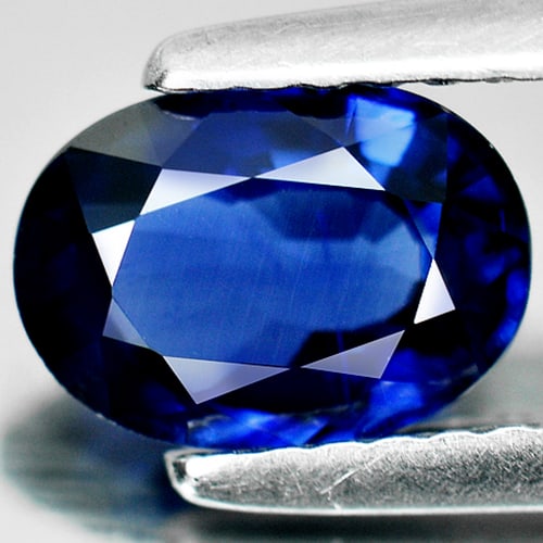 Natural Blue Sapphire Gemstones 1.32 Ct. Oval Shape 7.70 x 5.53 Mm. (1 of 4)