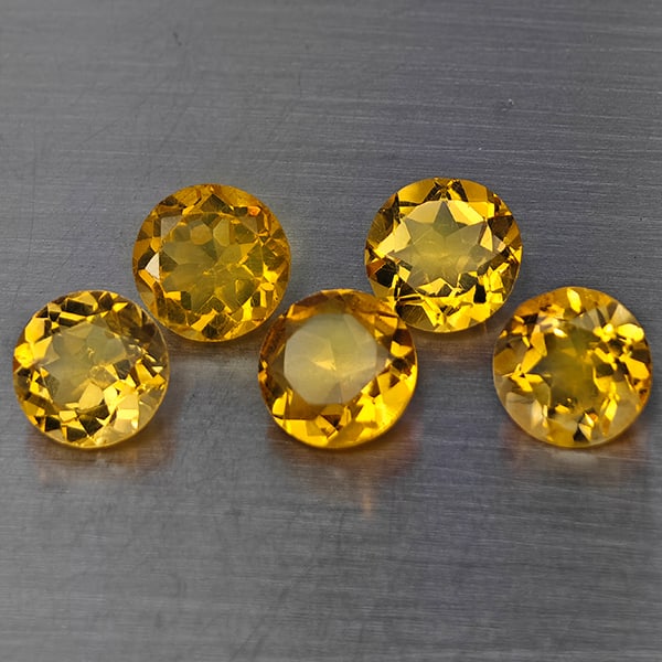 Natural Yellow Citrine Gemstones 5.86 Ct. 5 Pcs. Round Shape 7.2 Mm.: Product ID: 801815535 Product Name: Natural Citrine Weight: 5.86 CT. Size: 7.2 x 7.2 x 4.6 MM. Shape: Round Color: Yellow Clarity:VSI Luster: Good Gems Origin: Brazil Treatment: Unheated Crystal Struc