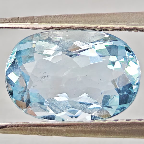 Natural Baby Blue Aquamarine Gemstones 1.88 Ct. Oval Shape 9.7 x 6.7 Mm.: Product ID: 800812423 Product Name: Natural Gemstones Weight: 1.88 CT. Size: 9.7 x 6.7 x 4.5 MM. Shape: Oval Shape Color: Baby Blue Clarity:VSI Luster: Good Gems Origin: Brazil Treatment: Unheated Cry