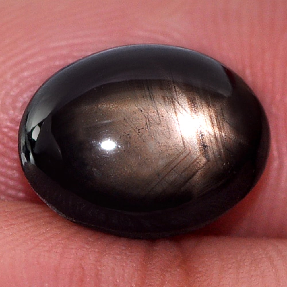 Natural Black Star Sapphire Gemstones 4.80 Ct. Oval Cabochon Shape 10.5 x 8.1 Mm. (1 of 3)