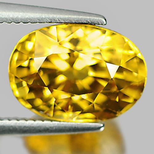 Natural Yellow Zircon Gemstones 4.49 Ct. Oval Shape 10 x 7.2 Mm.: Product ID: 807729492 Product Name: Natural Zircon Weight: 4.49 CT. Size: 10 x 7.2 x 6.3 MM. Shape: Oval Color: Yellow Clarity:VVS Luster: Very Good Gems Origin: Cambodia Treatment: Heated Crystal Str