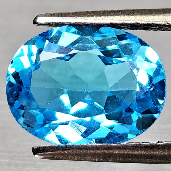 Natural Swiss Blue Topaz Gemstones 2.20 Ct. Oval Shape 9.3 x 7.2 Mm.: Product ID: 807168138 Product Name: Natural Blue Topaz Weight: 2.20 CT. Size: 9.3 x 7.2 x 4.2 MM. Shape: Oval Shape Color: Swiss Blue Clarity:VVS - VSI Luster: Good Gems Origin: Brazil Treatment: Trea