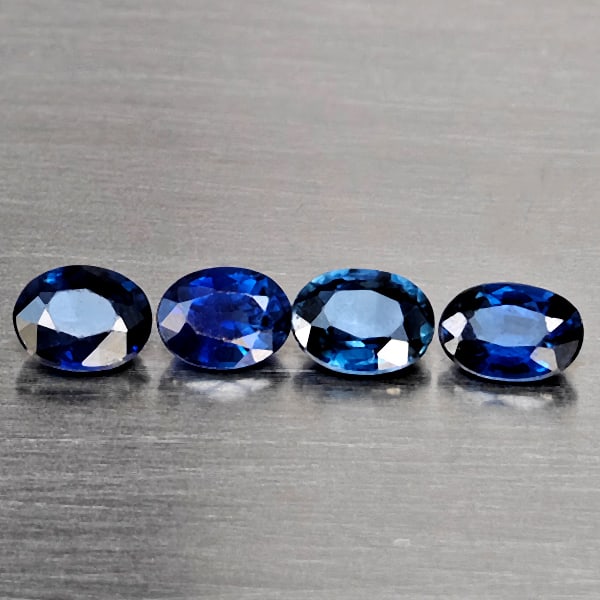 Natural Blue Sapphire Gemstones 0.71 Ct. 4 Pcs. Oval Shape 3.9 x 3.2 Mm.: Product ID: 806012379 Product Name: Natural Blue Sapphire Weight: 0.71 CT. Size: 3.9 x 3.2 x 1.8 MM. Shape: Oval Shape Color: Blue Clarity:VSI Luster: Very Good Gems Origin: Madagascar Treatment: Heat