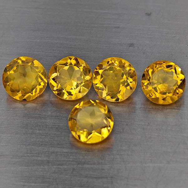 Natural Yellow Citrine Gemstones 4.81 Ct. 5 Pcs. Round Shape 7.4 Mm.: Product ID: 801815497 Product Name: Natural Citrine Weight: 4.81 CT. Size: 7.4 x 7.4 x 3.5 MM. Shape: Round Color: Yellow Clarity:VSI Luster: Very Good Gems Origin: Brazil Treatment: Unheated Crystal 