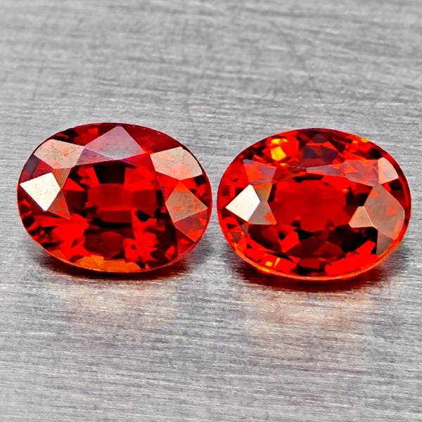 Natural Orange Red Spessartine Garnet Gemstones 1.19 Ct. 2 Pcs. Oval Shape 5.4 x 4.2 Mm.: Product ID: 802937119 Product Name: Natural Garnet Weight: 1.19 CT. Size: 5.4 x 4.2 x 3 MM. Shape: Oval Color: Orange Red Clarity:VVS Luster: Good Gems Origin: Namibia Treatment: Unheated Crystal Stru