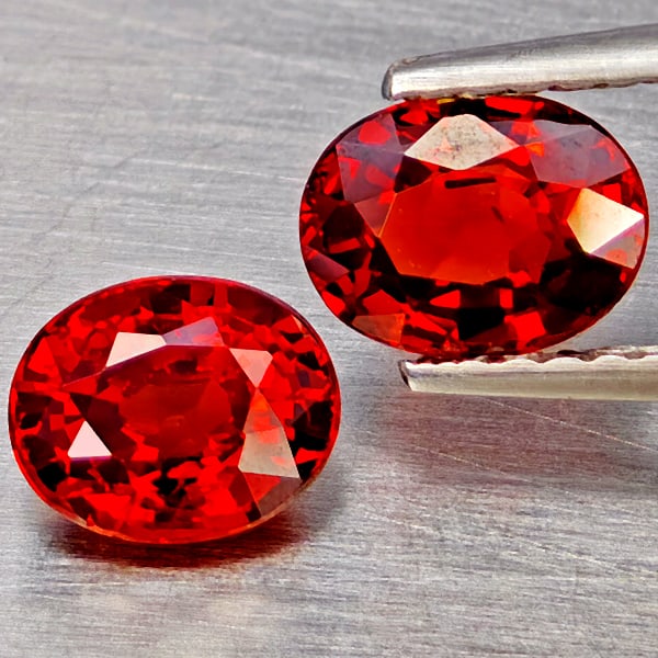 Natural Orangish Red Spessartine Garnet Gemstones 1.87 Ct. 2 Pcs. Oval Shape 6.2 x 5 Mm.: Product ID: 802937074 Product Name: Natural Garnet Weight: 1.87 CT. Size: 6.2 x 5 x 3 MM. Shape: Oval Shape Color: Orangish Red Clarity:VVS Luster: Good Gems Origin: Namibia Treatment: Unheated Crysta