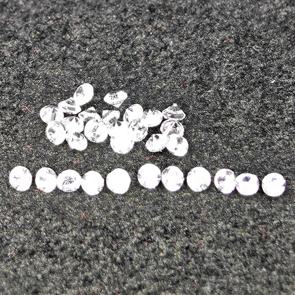 Natural White Zircon Gemstones 0.63 Ct. 30 Pcs. Round Diamond Cut 1.5 Mm.
