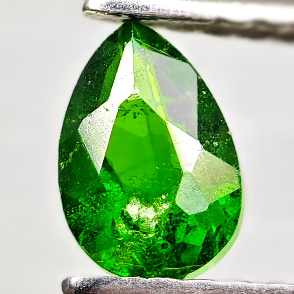 Natural Green Chrome Diopside Gemstones 0.57 Ct. Pear Shape 6.1 x 4.1 Mm.