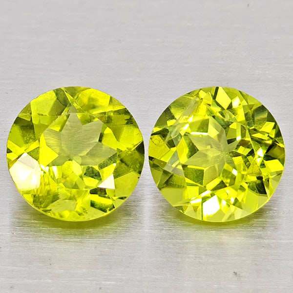 Natural Green Peridot Gemstones 1.66 Ct. 2 Pcs. Round Shape 6 Mm.