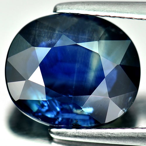 Natural Blue Sapphire Gemstones 5.19 Ct. Oval Shape 11.49 x 9.91 Mm. (1 of 4)