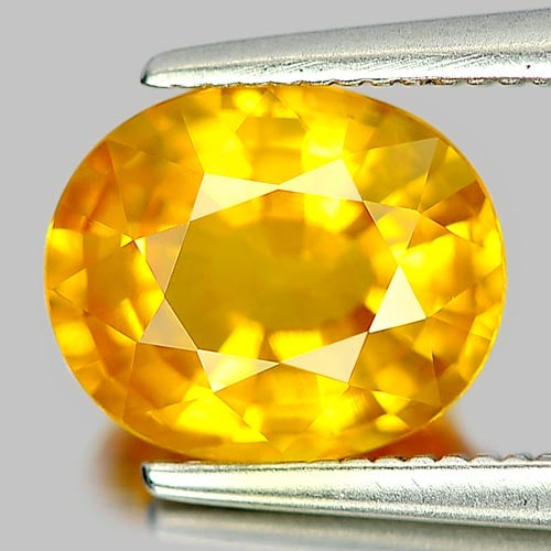 Natural Yellow Sapphire Gemstones 2.35 Ct. Oval Shape 8.8 x 7.3 Mm.