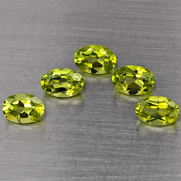 Natural Green Peridot Gemstones 2.73 Ct. 5 Pcs. Oval Shape 5.9 x 4.1 Mm.