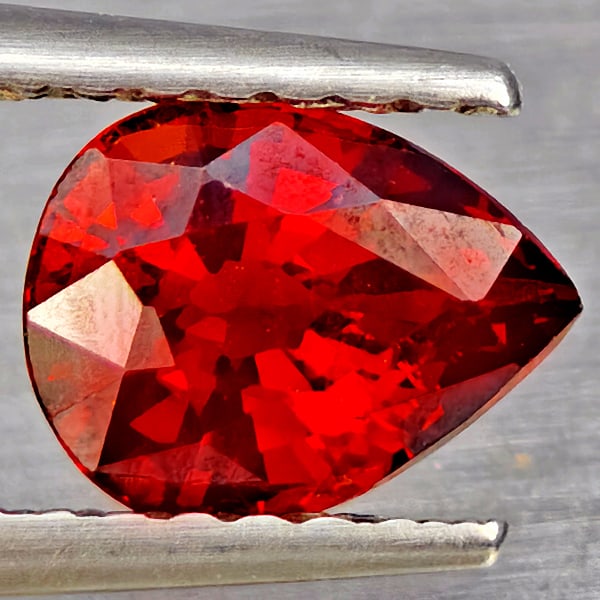 Natural Orangish Red Spessartine Garnet 1.15 Ct. Pear Shape 7.1 x 5.5 Mm.