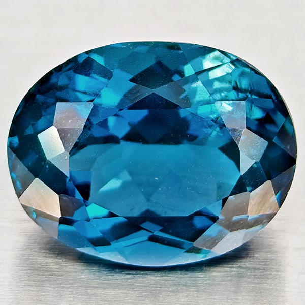 Natural London Blue Topaz Gemstones 4.73 Ct. Oval Shape 11 x 8.8 Mm. (1 of 3)